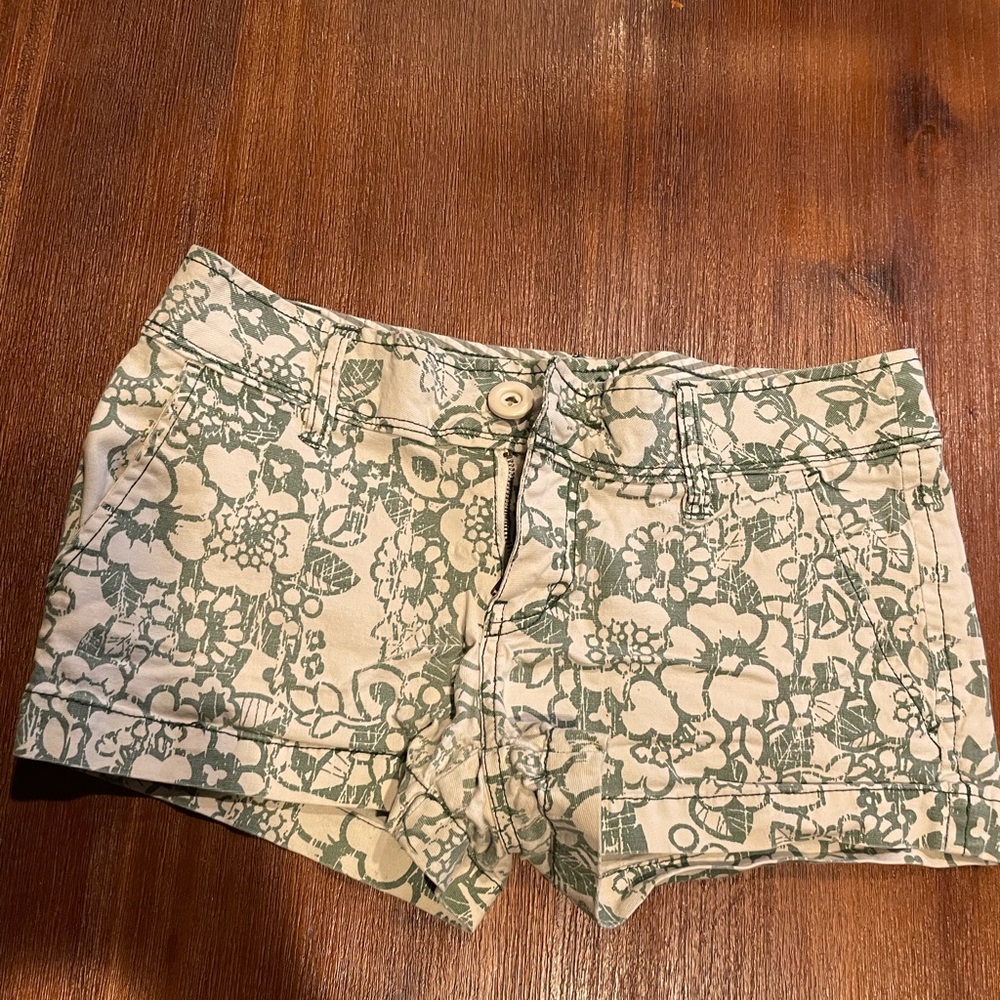 Vintage Aeropostale shorts
